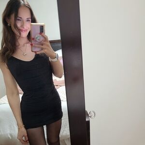 Aritzia Little Black Dress Babaton